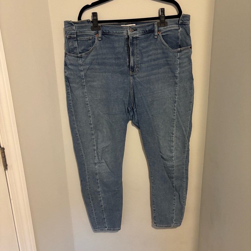 Abercrombie & Fitch Curve Love Skinny Ankle Jean